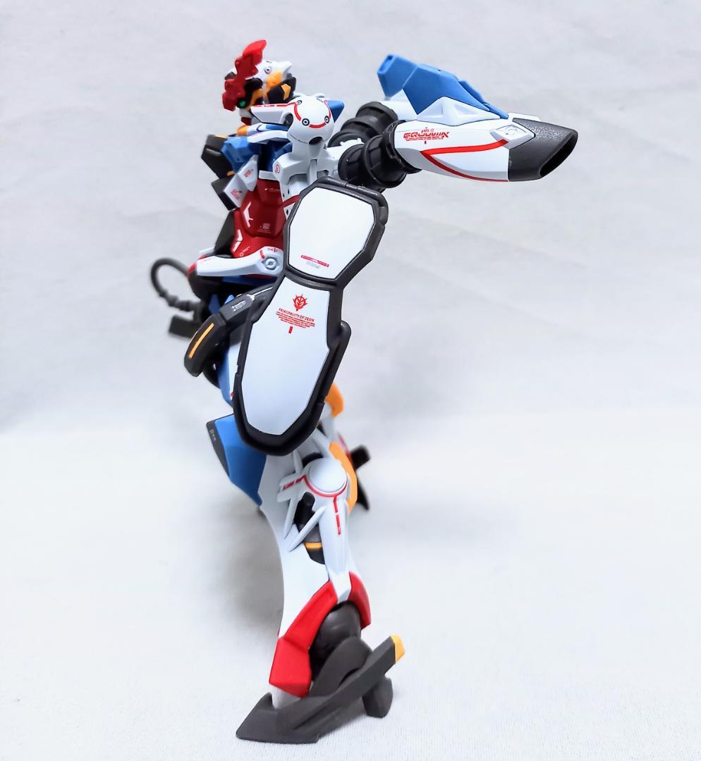 完成品 HG 1/144 GQuuuuuuX ジークアクス 組立て済 ジャンクE