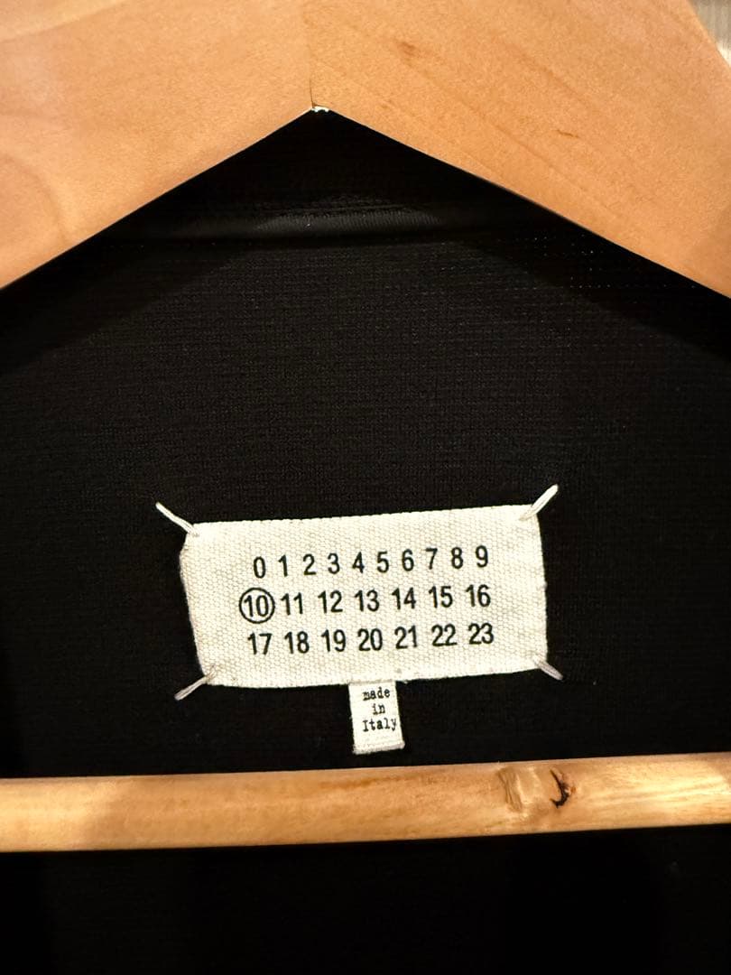 メゾンマルジェラ　ノーカラージャケット