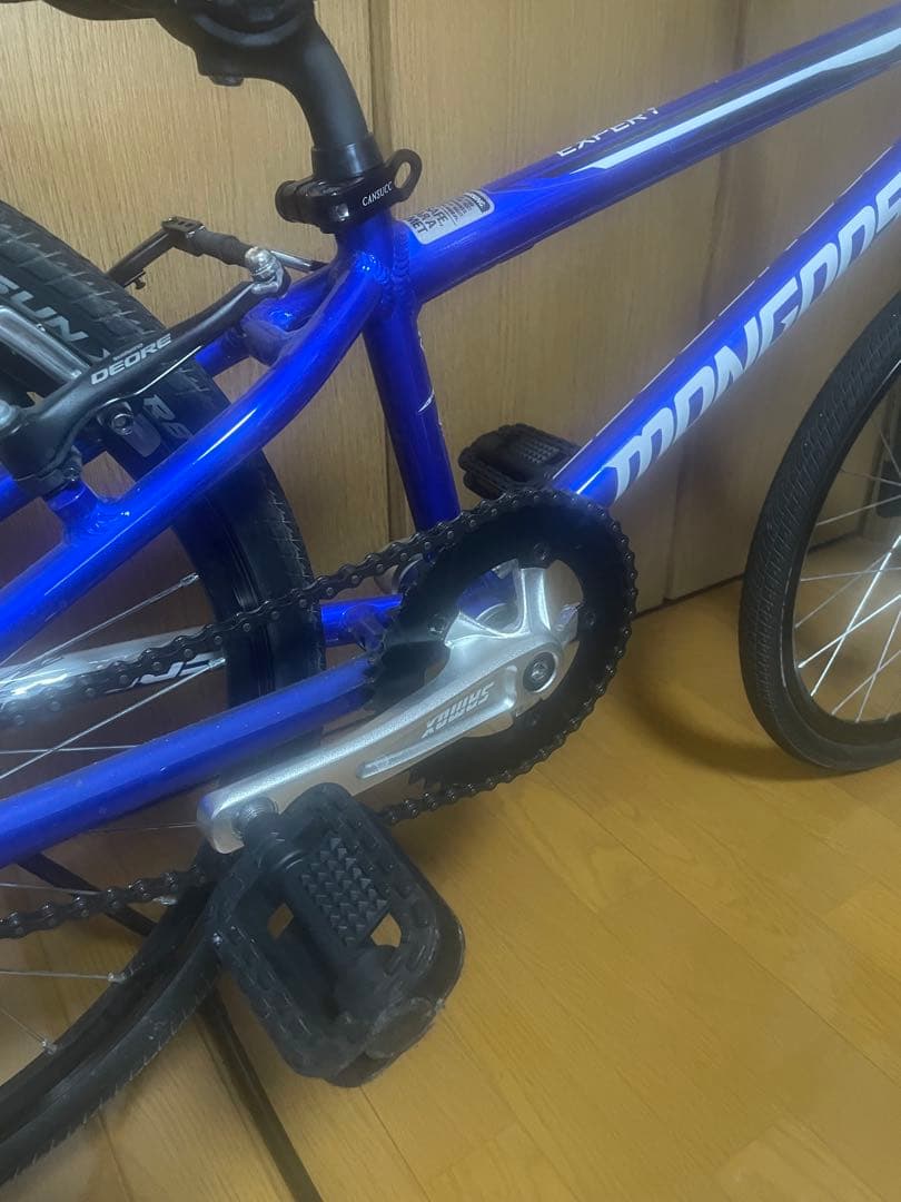 mon BMXバイク 青