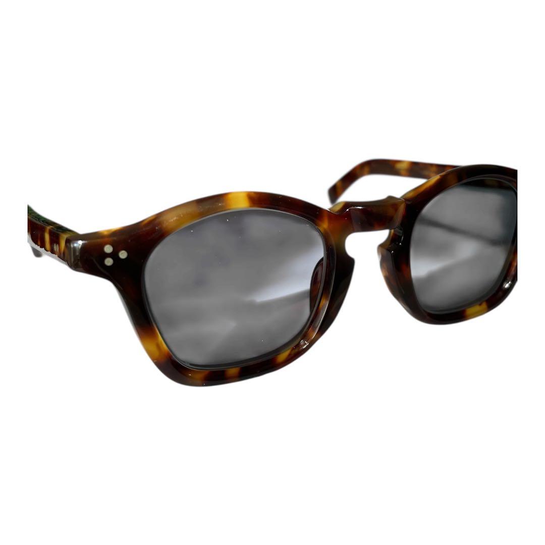 【値下げしました】guepard べっ甲 ボストン型サングラス