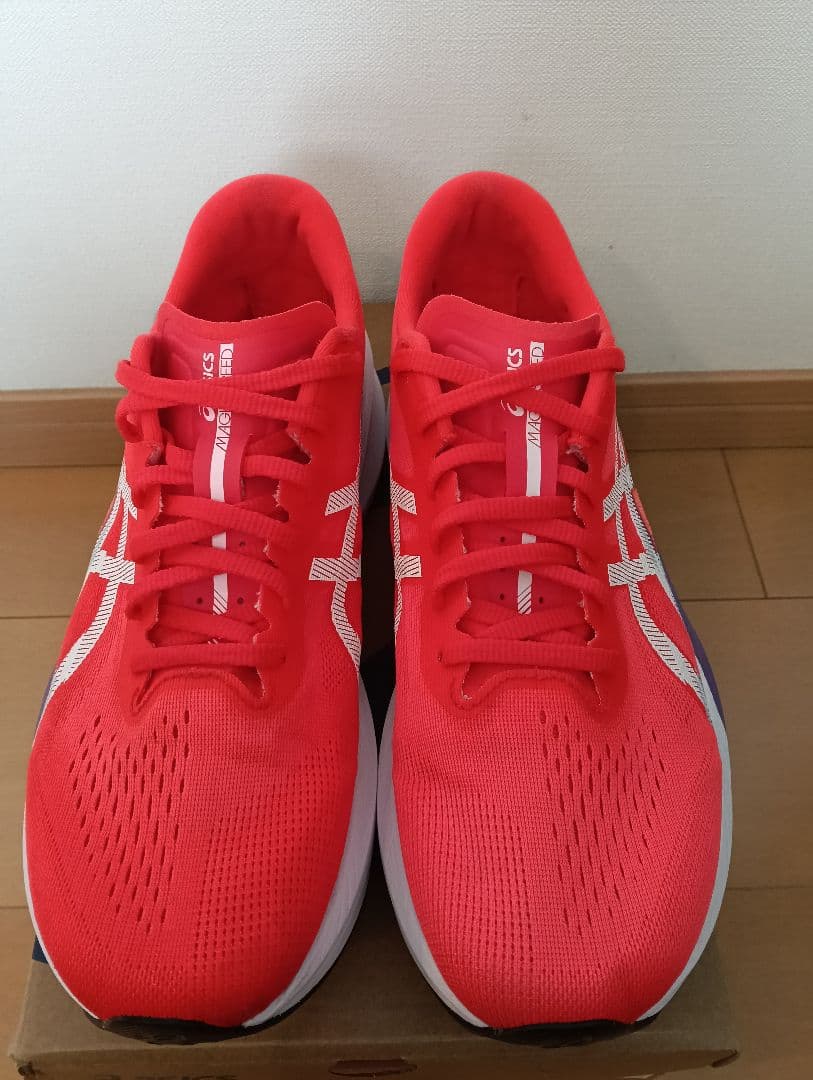 【美品】ASICS マジックスピード４【27.0 cm】