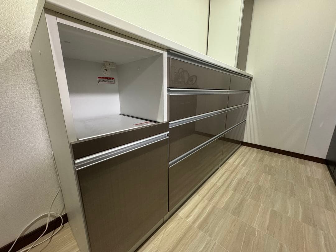 ruffer【美品】ニトリ チェルシー カップボード/キッチンボード