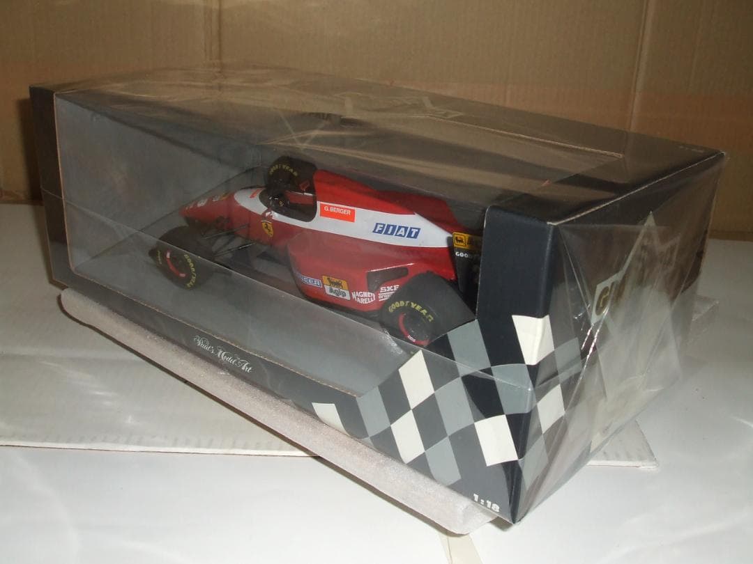 ミニチャンプス　１／１８　フェラーリ　F93A　＃２８　ベルガー　ノードライバー