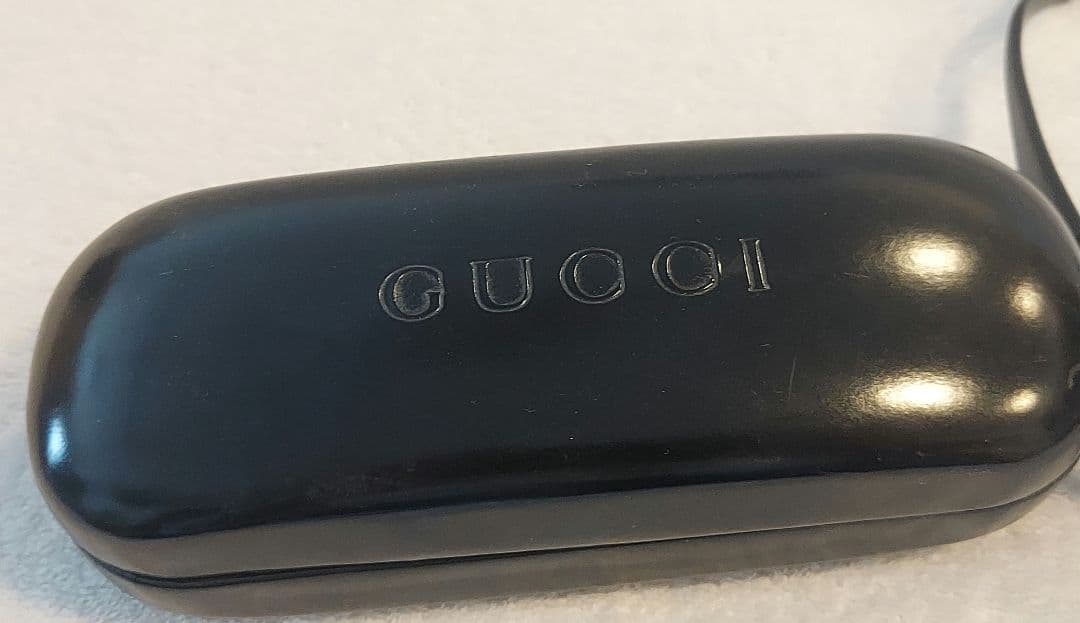 トラ　GUCCI　サイドロゴ　サングラス　ブラック　GG2432/S