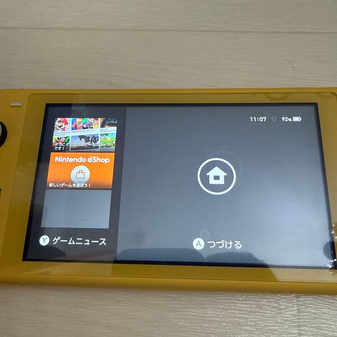 Nintendo Switch Lite イエロー スプラトゥーン付き