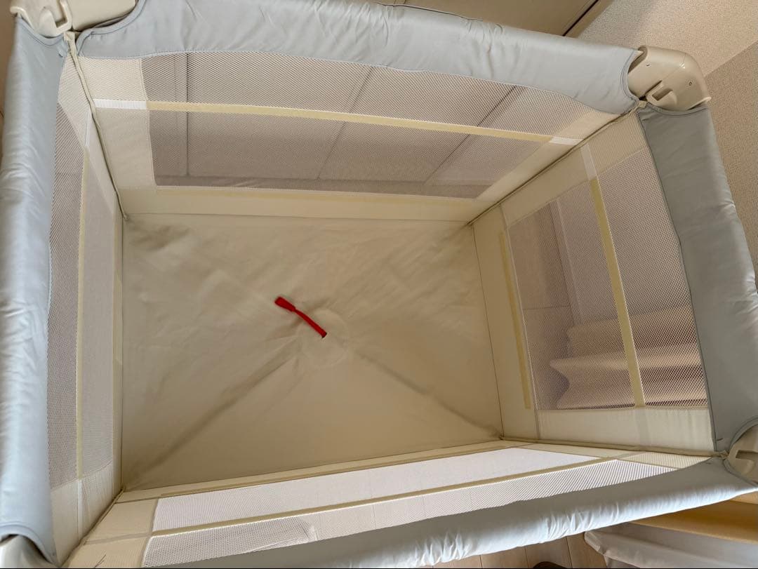 アップリカ ココネル エアー AB ホワイトグレー