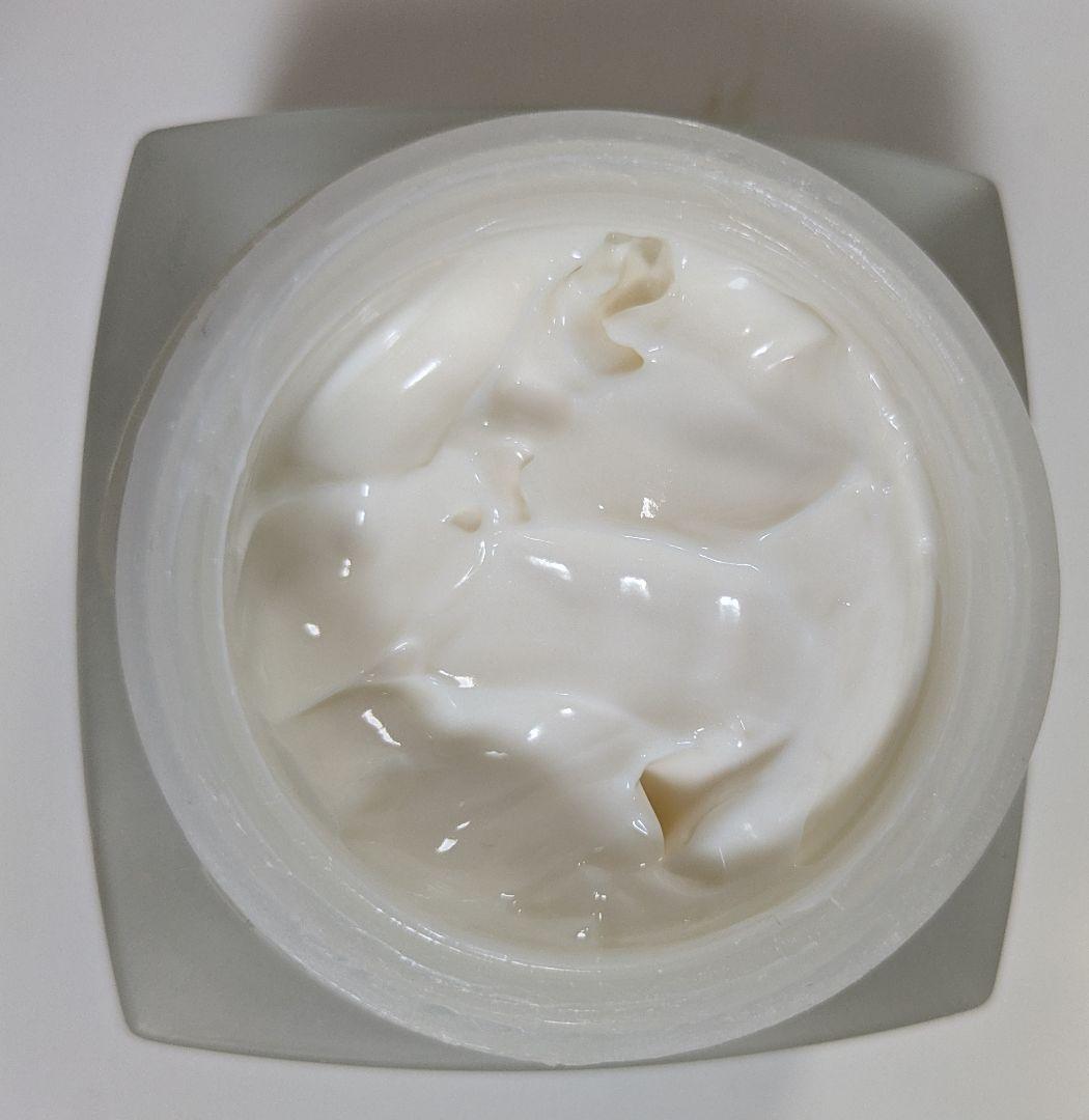 ♡現品♡シャネル サブリマージュ ラクレーム　ルミエールブライトニングクリーム