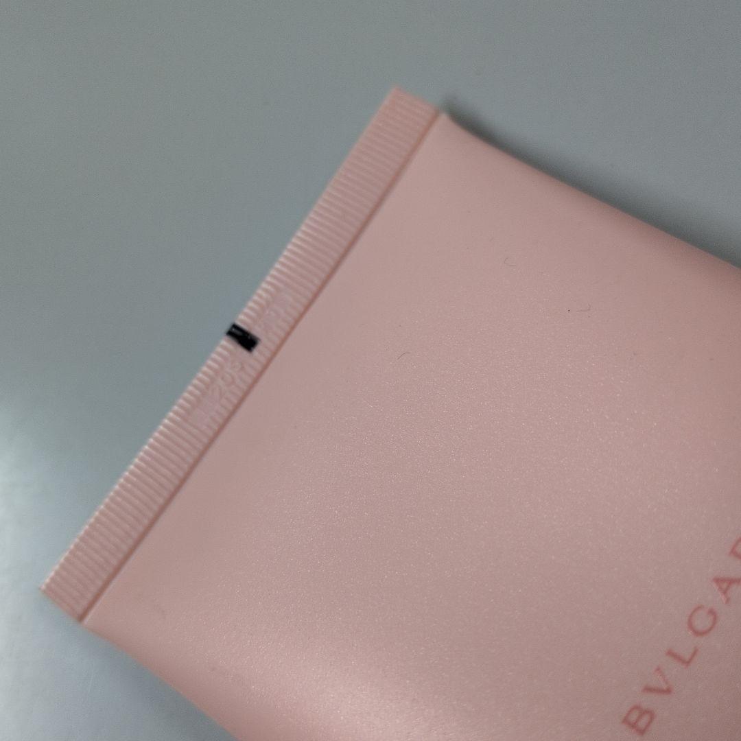 ブルガリ ローズ ゴルデア ブロッサム ディライト ボディミルク