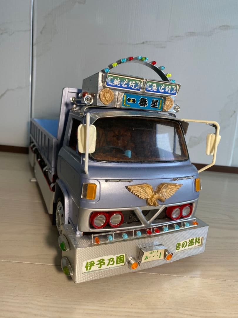 ムネトラ １／１４ Ｖキャンター　フルスクラッチ　　ＷＰＬ改　　レトロ　　希少