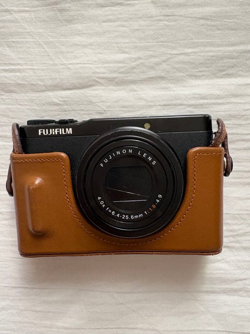 コンパクトデジカメ　fujifilm xp1 ジャンク　部品取り等にどうぞ