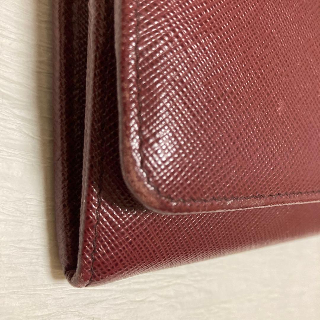 PRADA バーガンディ 長財布　サフィアーノ　レザー