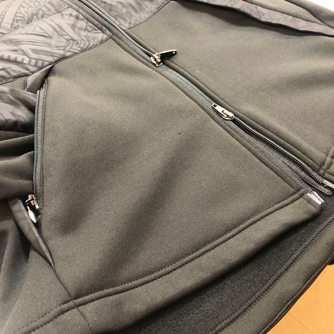 ガッチャゴルフメンズジャケット