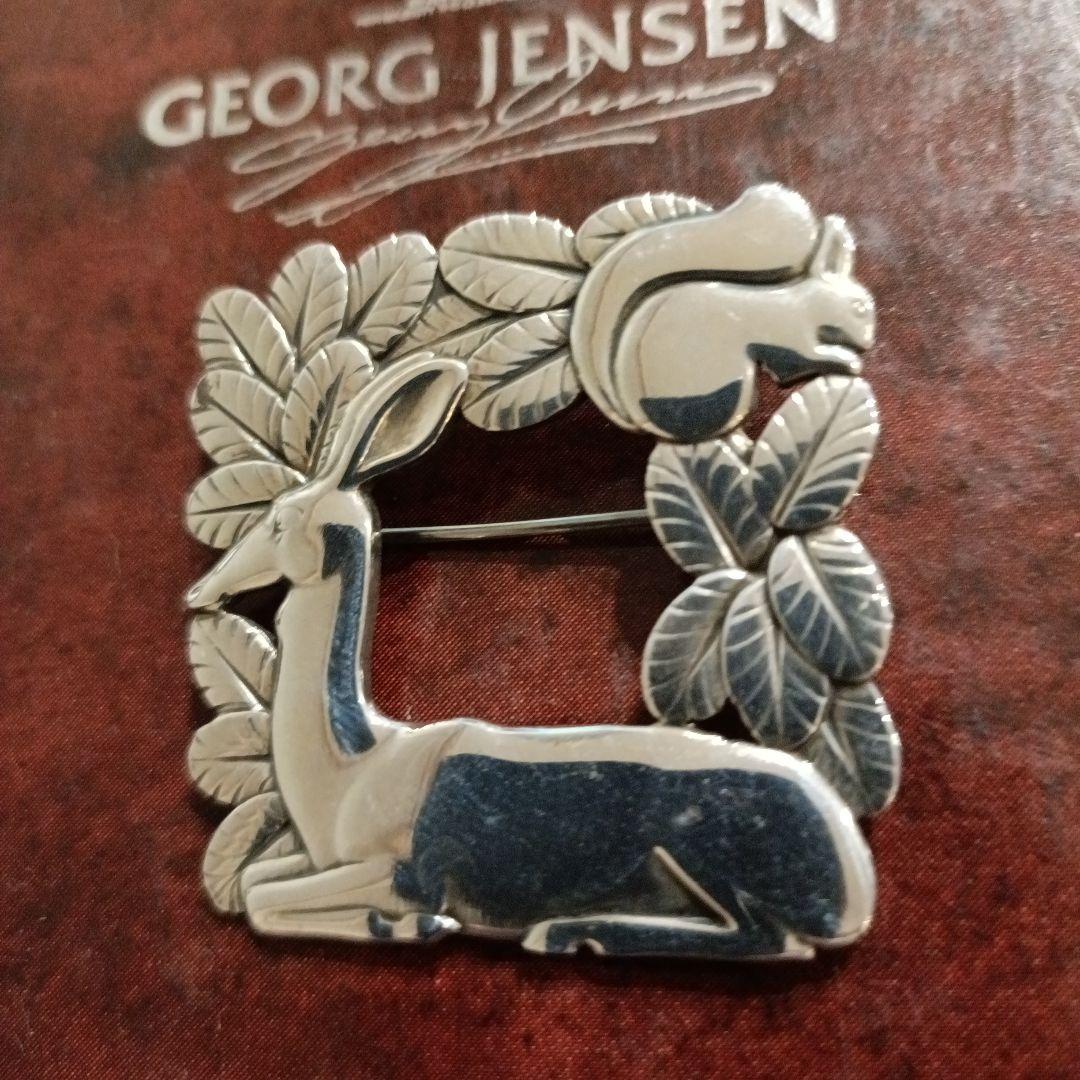 美品  　ブローチ♯318　鹿とリス　デンマーク製