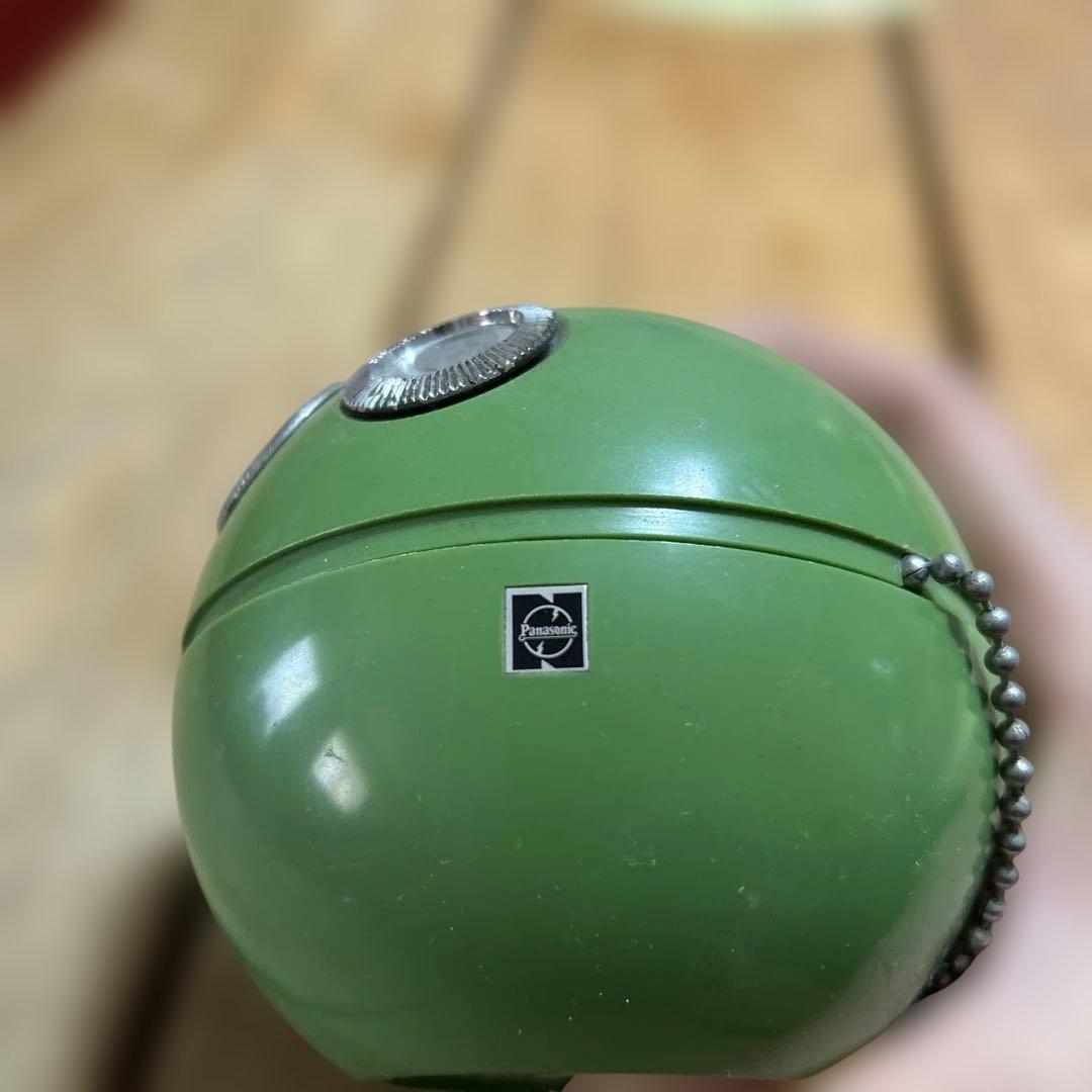 ダ*イ様 ナショナルパナソニック R-70 吊り下げ可能AMラジオ　グリーン