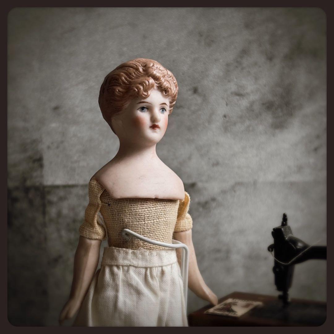 アンティーク 淑女のビスクドール　パリアンドール ドールハウス