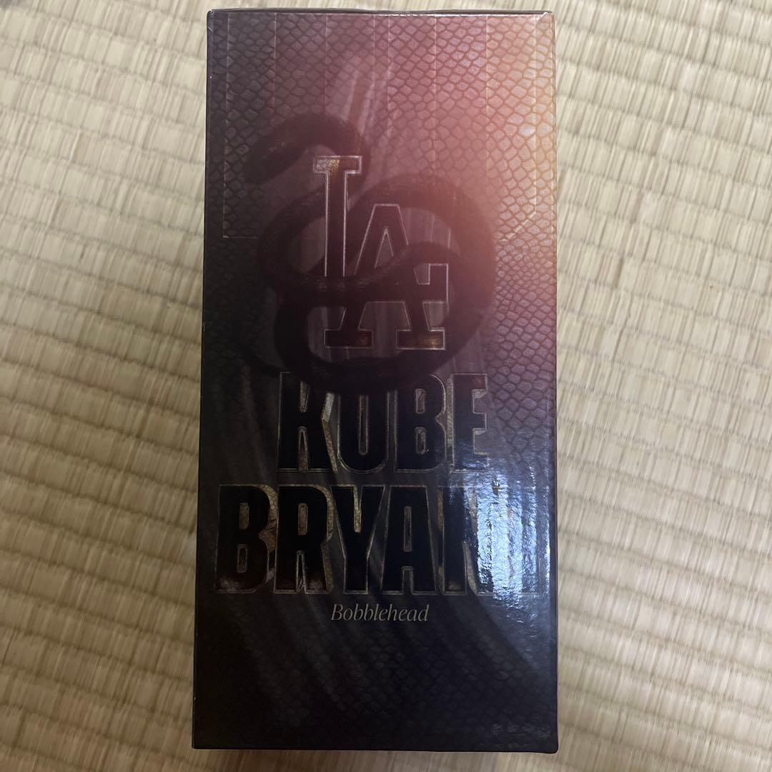 【非売品】LAドジャース8/8記念品 コービー・ブライアント　ボブルヘッド