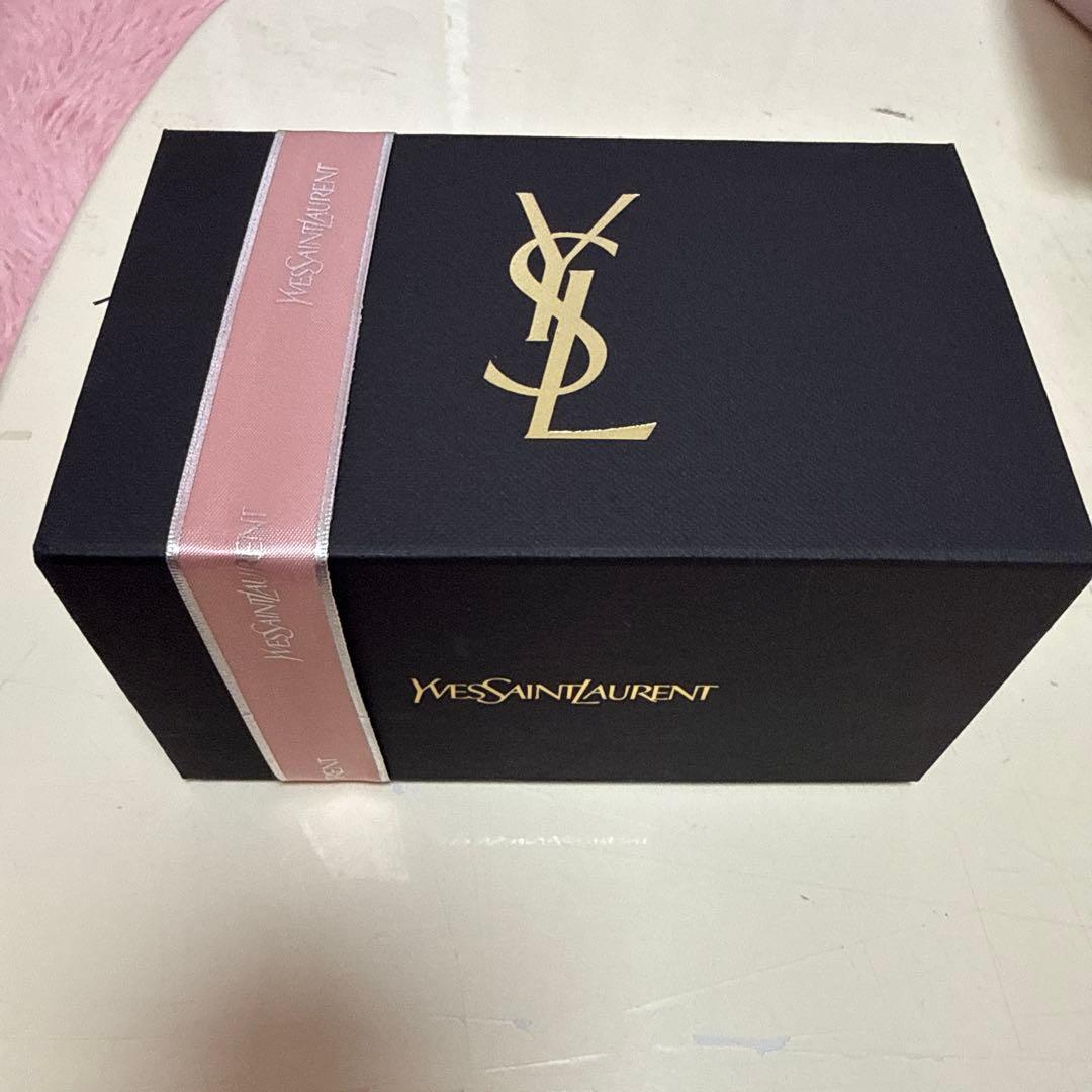 イヴ・サンローラン モン パリ オーデパルファム 50ml 限定パッケージ