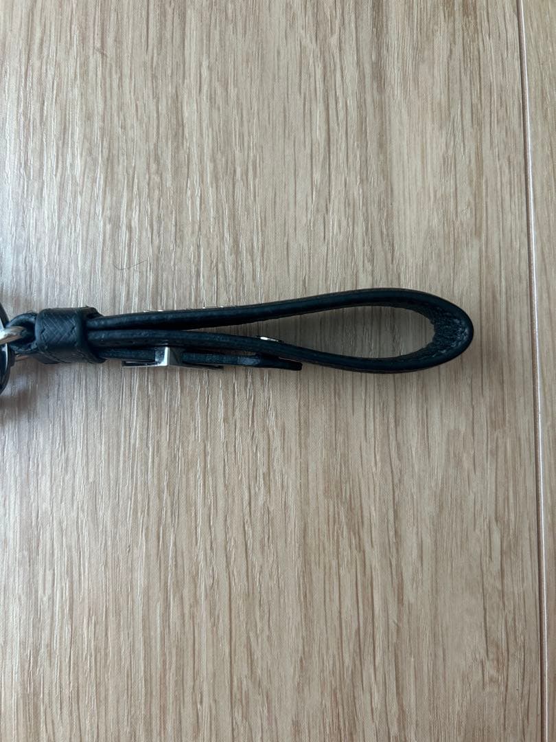 PRADA ブラック ナイロン キーホルダー