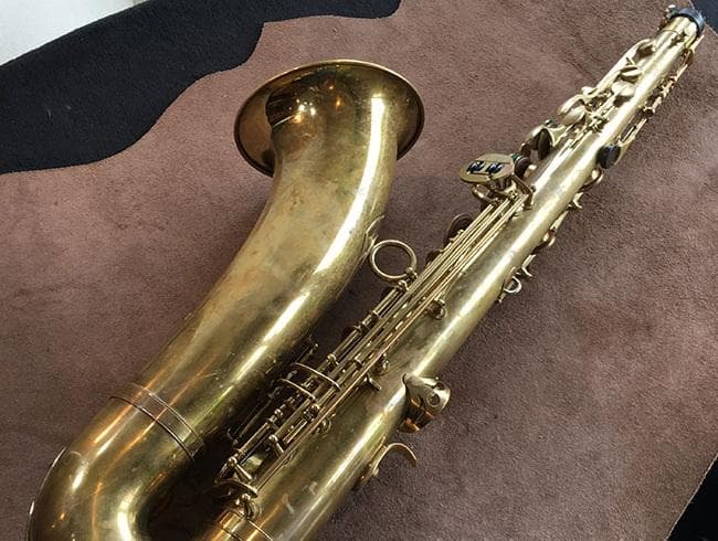 ヤナギサワテナーサックスT4(中古品)