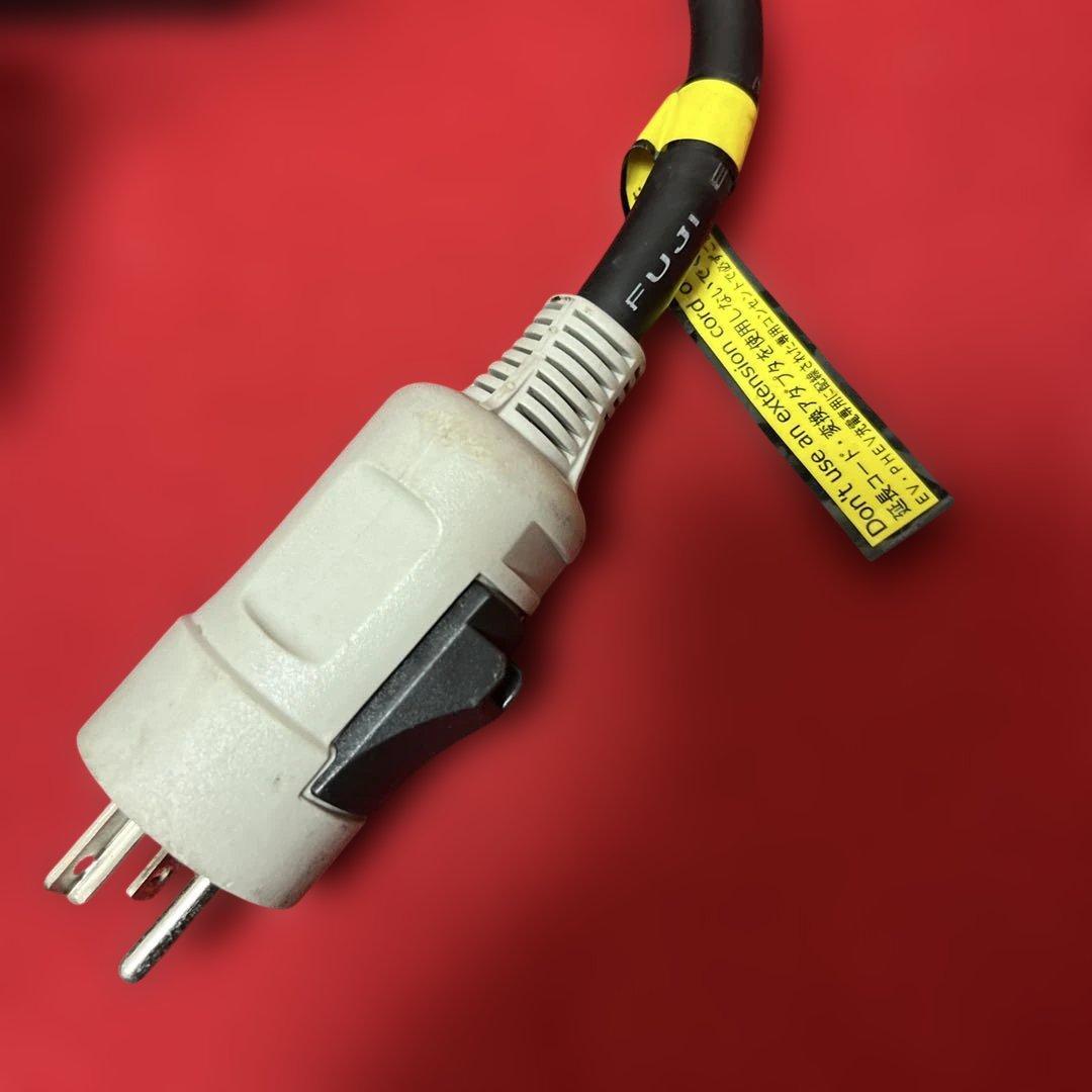 日産純正‼︎ リーフ　充電ケーブル！