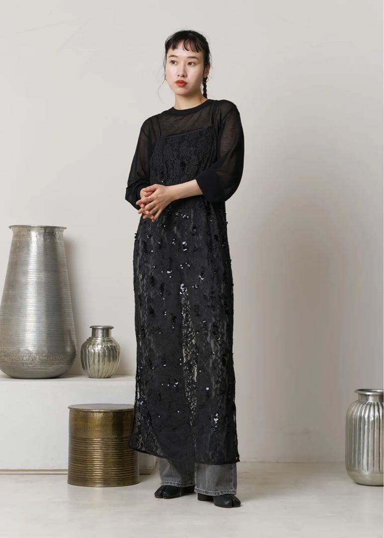 sara mallika スパンコールキャミワンピース