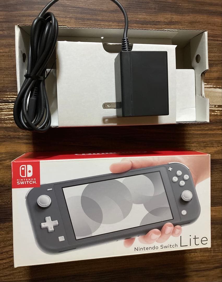 Nintendo Switch Lite グレー アダプターと箱有