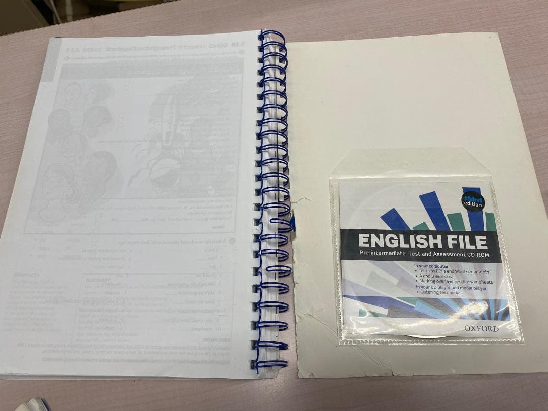 ENGLISH FILE Pre-intermediate・3点セット