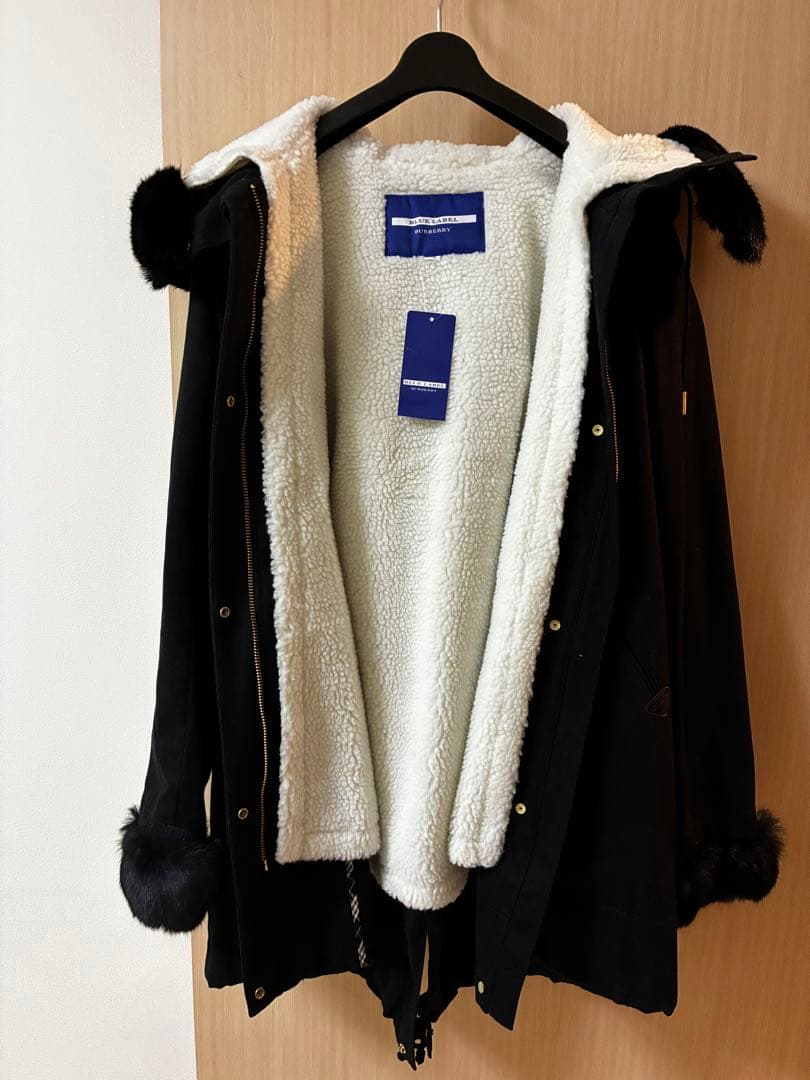 バーバリー　BLUE LABEL フード付きモッズコート　週末のみ値下げ中！