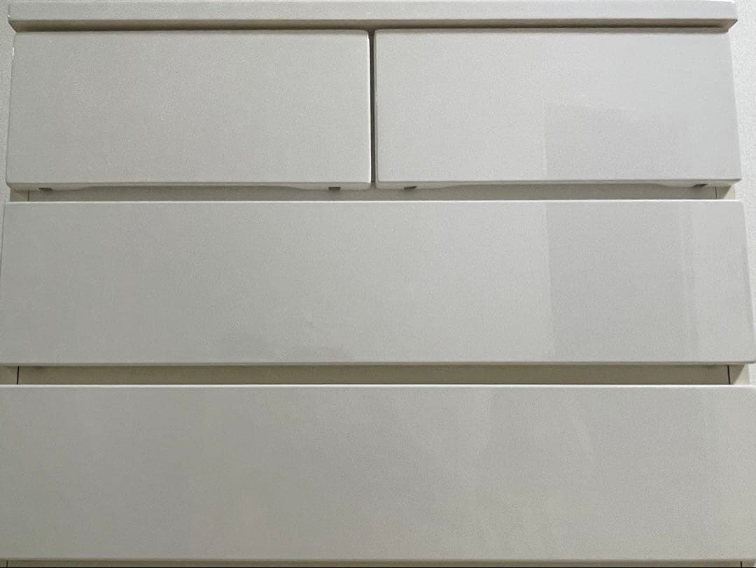 送料込み　ニトリ　ホワイトチェスト　５段