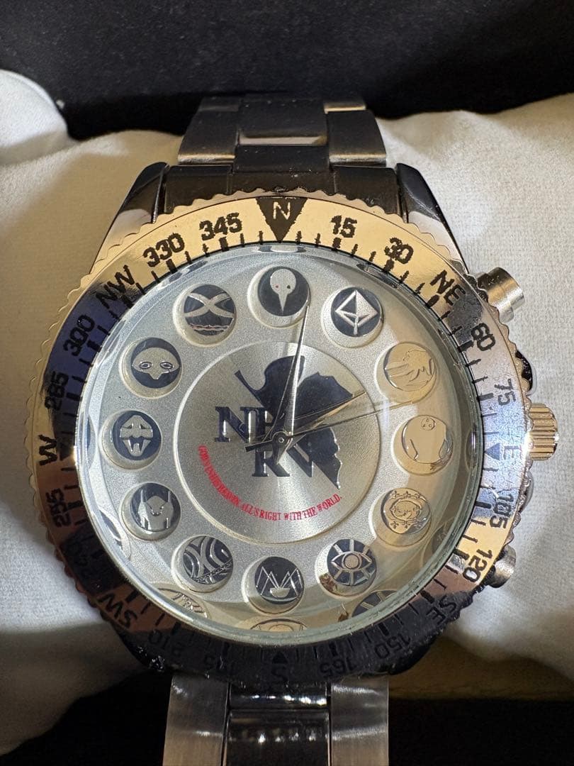 エヴァンゲリオン クロノグラフ 腕時計 シルバー