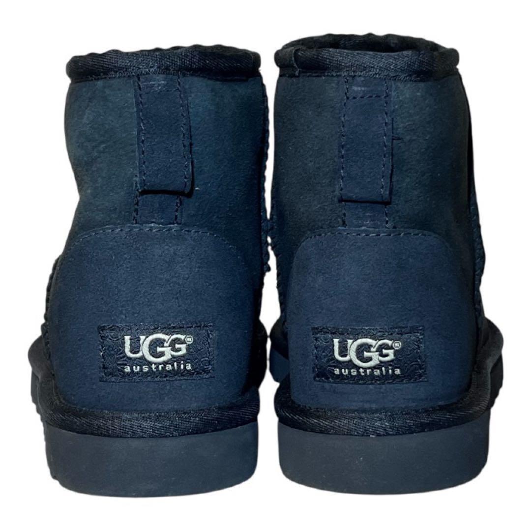 【新品未使用】UGG ムートンブーツ ブラック　23cm