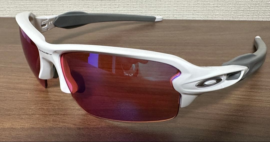 Oakley Radar スポーツサングラス ホワイト/グレー