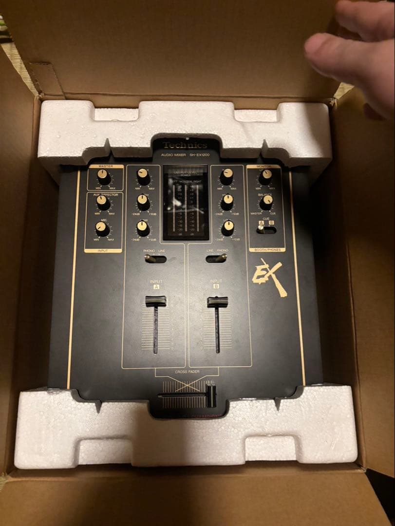 Technics DJミキサー