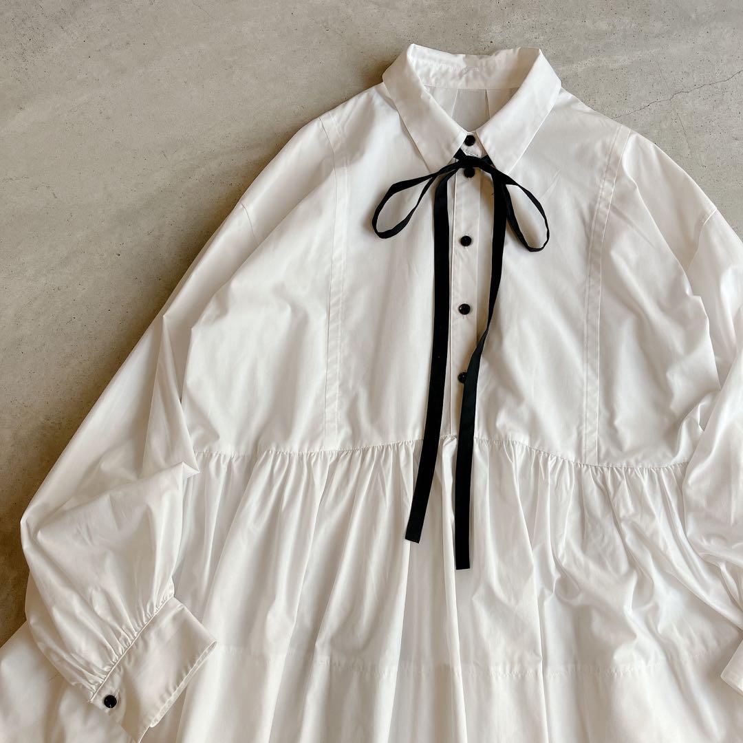 美品✦ฺCADUNE カデュネ　ボウ付きシャツチュニック　ホワイトブラック　洗える