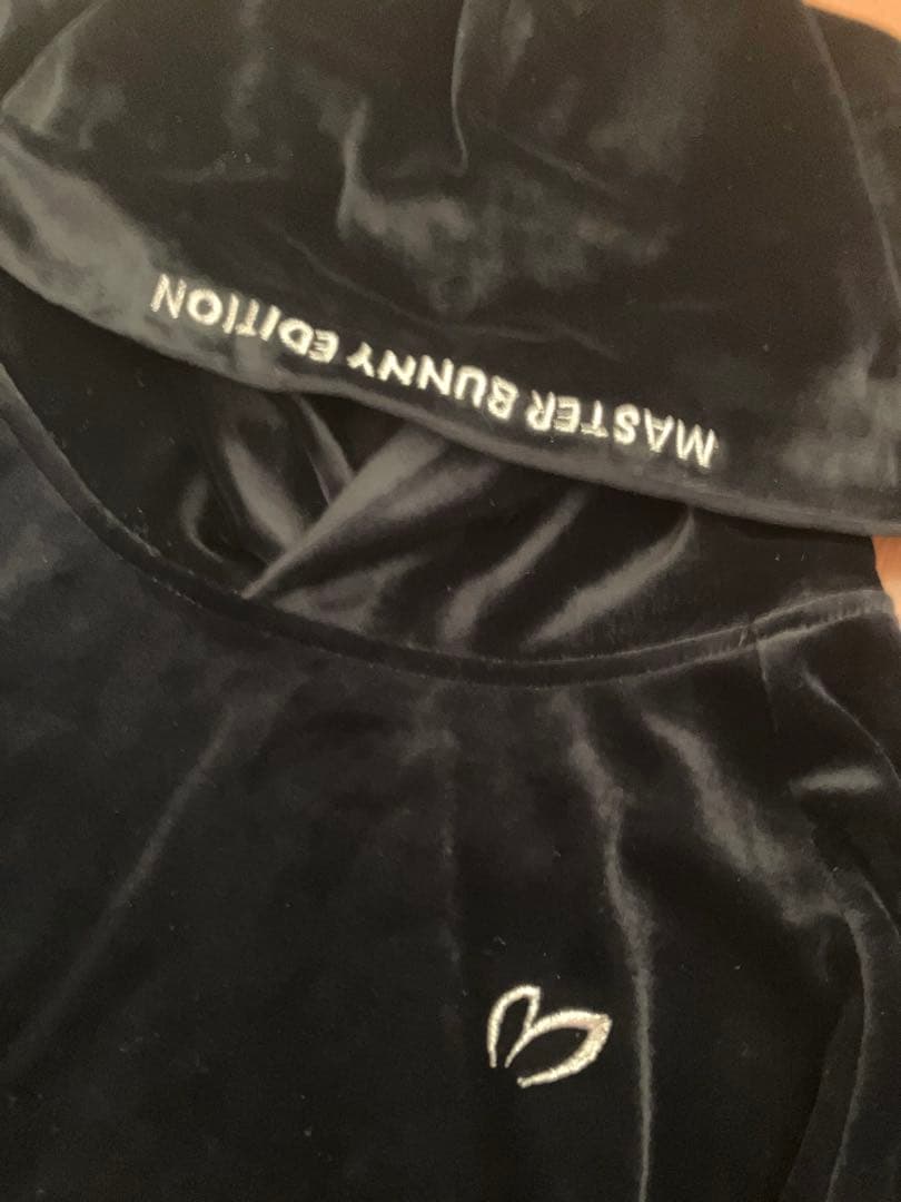 ⭐️ほぼ新品⭐️マスターバニー ベロア パーカーワンピース フーディ 黒