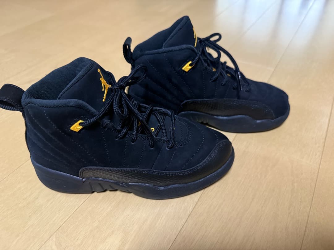 (海外購入) 美品　Air Jordan 12 (19.5cm)