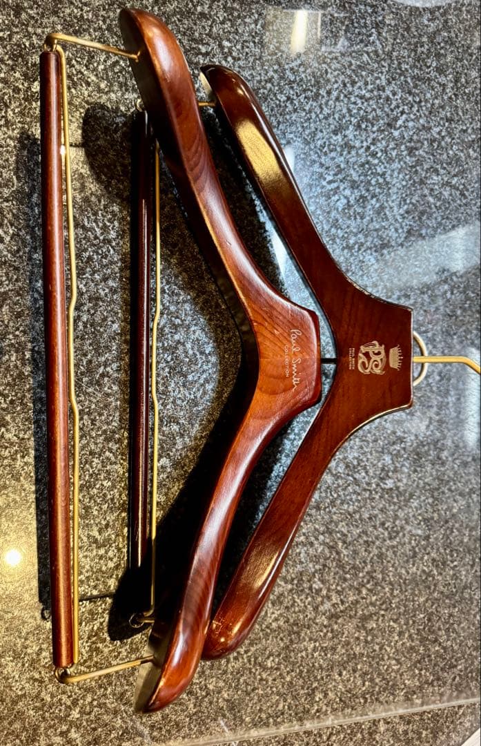 L*e様 激レアPaul Smith Collection 木製ハンガー 2本セ