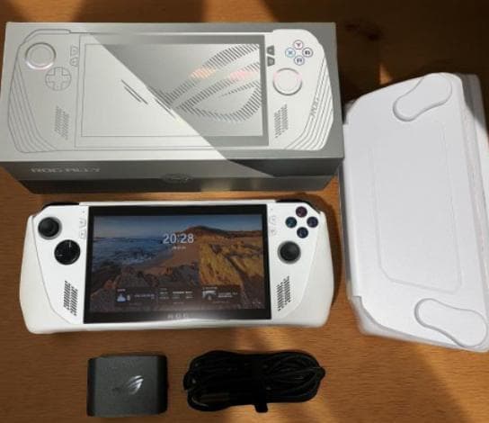 その他 ROG Ally (RC71L-Z1512)