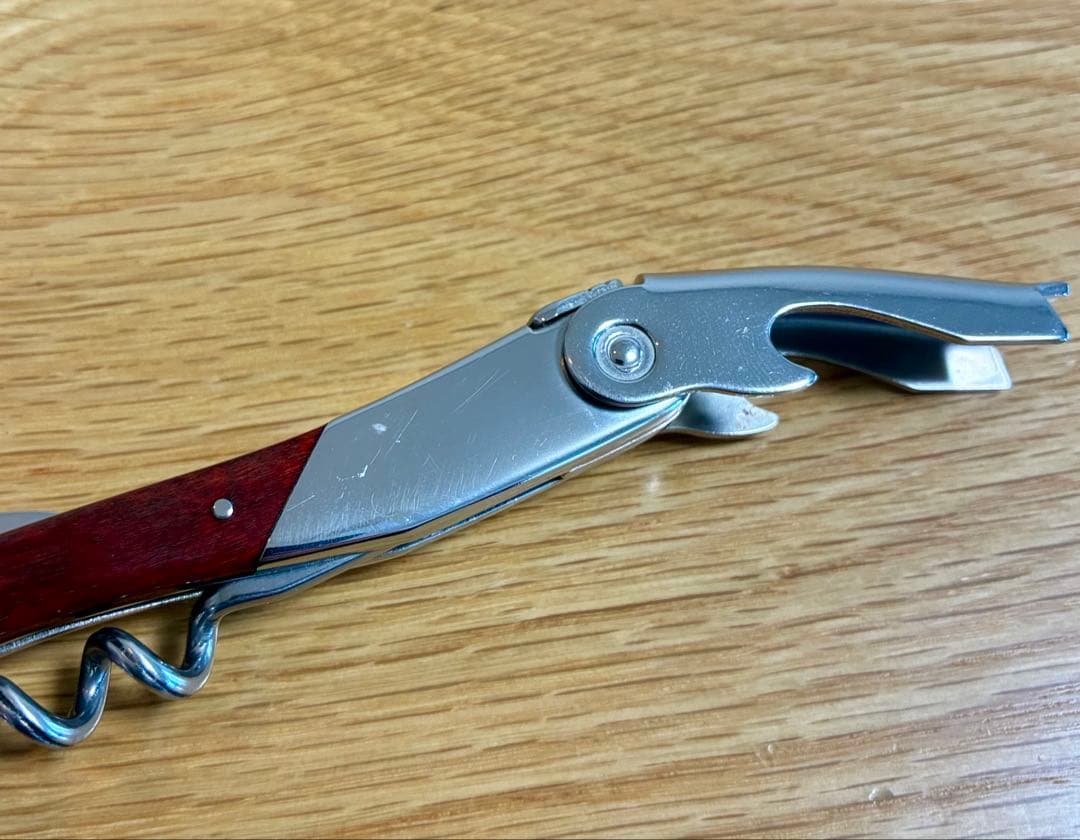 シャトーラギオール　ソムリエナイフ