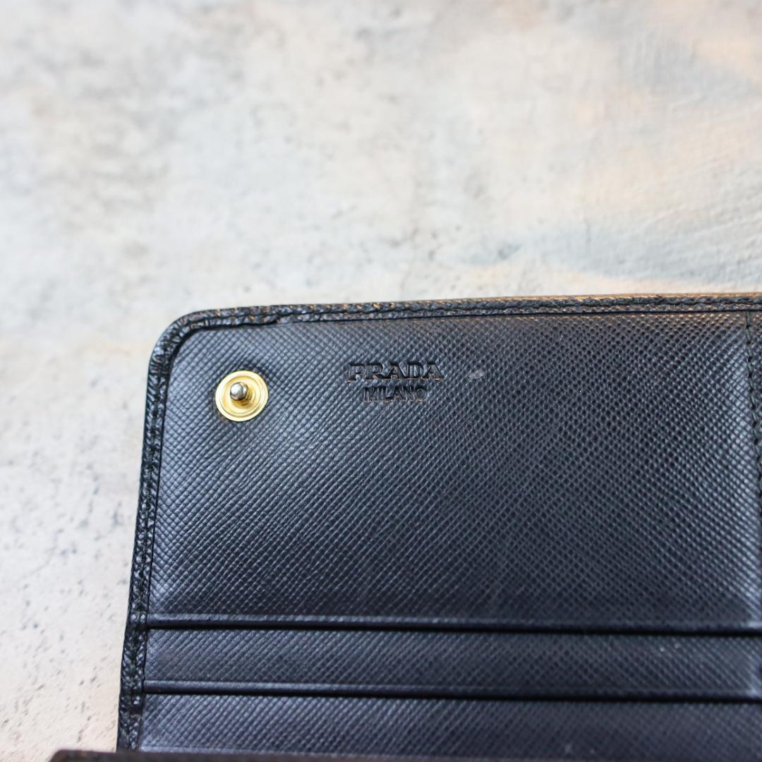 PRADA（プラダ） ロゴプレート 長財布 メンズ レディース