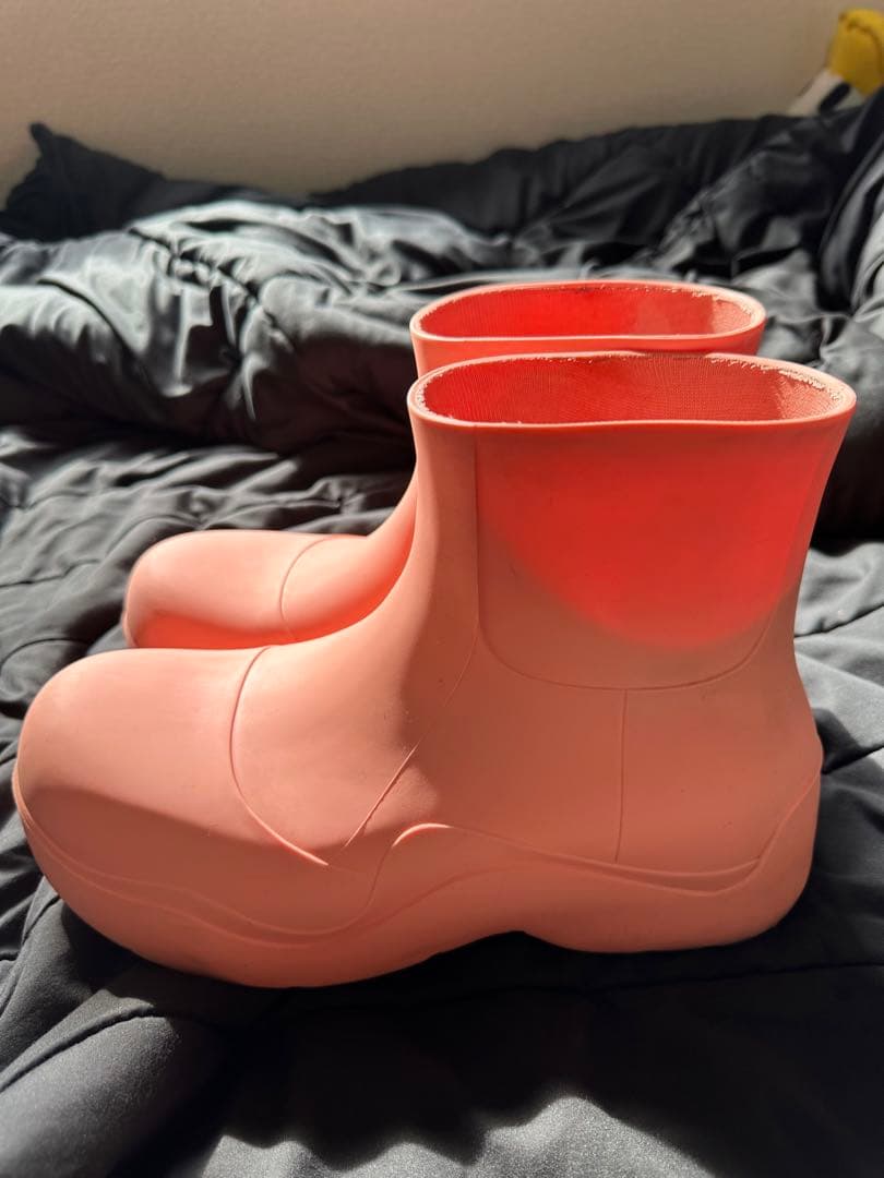 靴 Bottega Veneta puddle boots pink