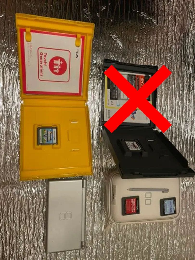 即遊べるセット！！ニンテンドーDS ライト本体、ケース　ソフト4本付き