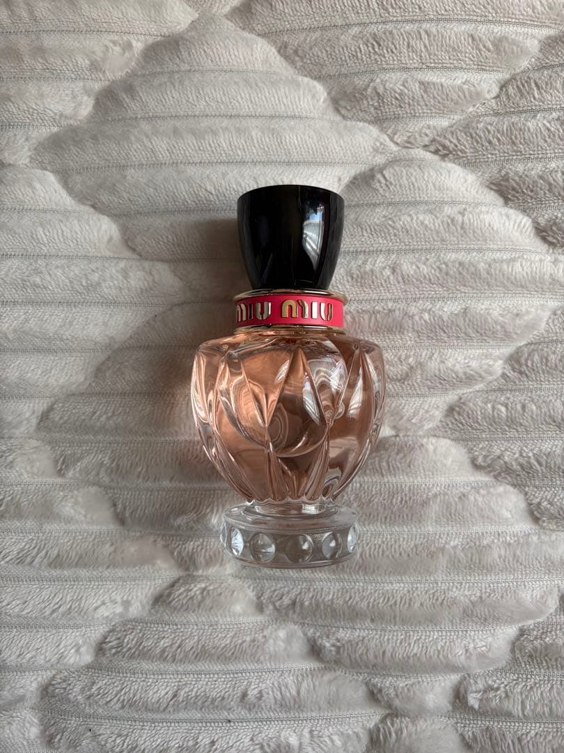 MIU MIU ツイスト オードパルファム 50mL