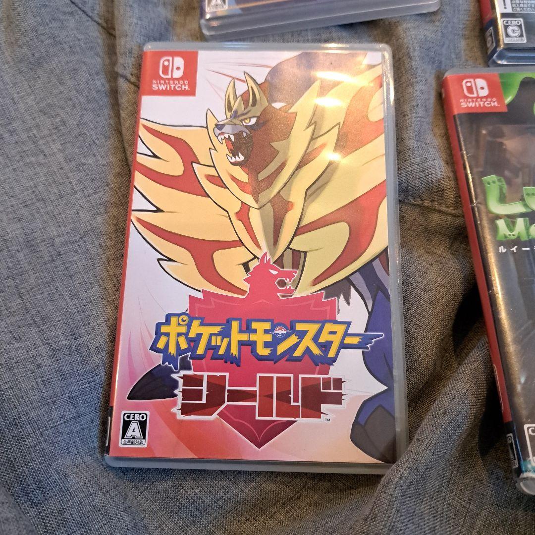 Nintendo Switchカセットまとめ売り４本セット