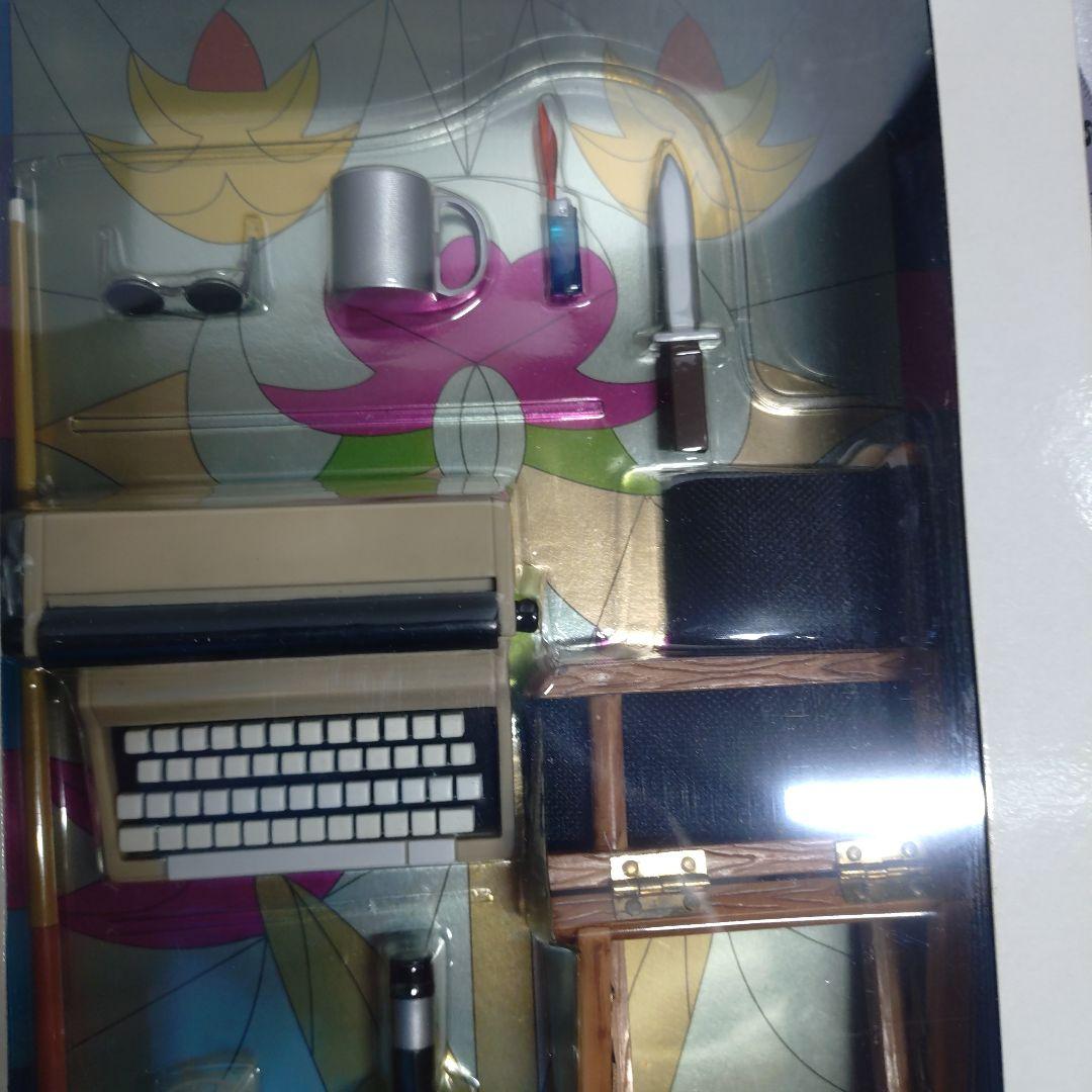 【メディコムトイ】探偵物語　松田優作 フィギュア 白スーツ