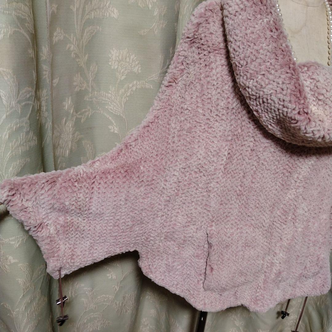 新品同様使用感無し✩イタリア製✩レッキス✩ピンク✩被り✩アウター✩前ポケット有り