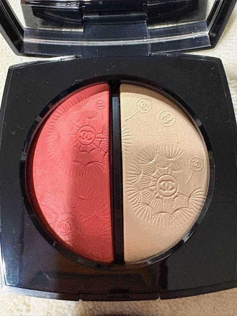 シャネル　ジャルダン　イマジネール　ゴールドアンドピーチ　チークカラー