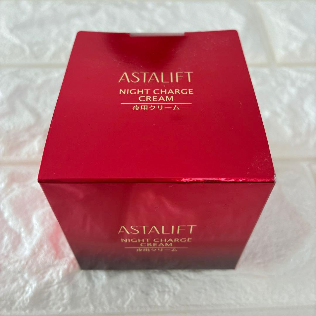 【新品未開封】アスタリフト ナイトチャージクリーム 本品1個 レフィル3個