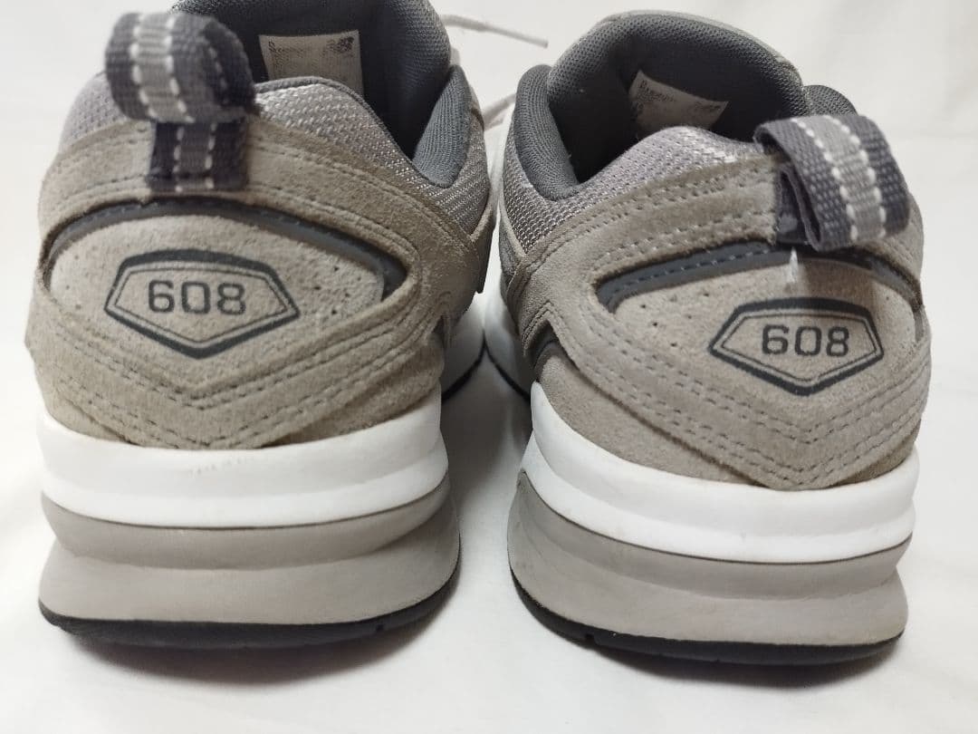 (5124)ニューバランスMX608UGSトレーニングシューズ　ユーズド
