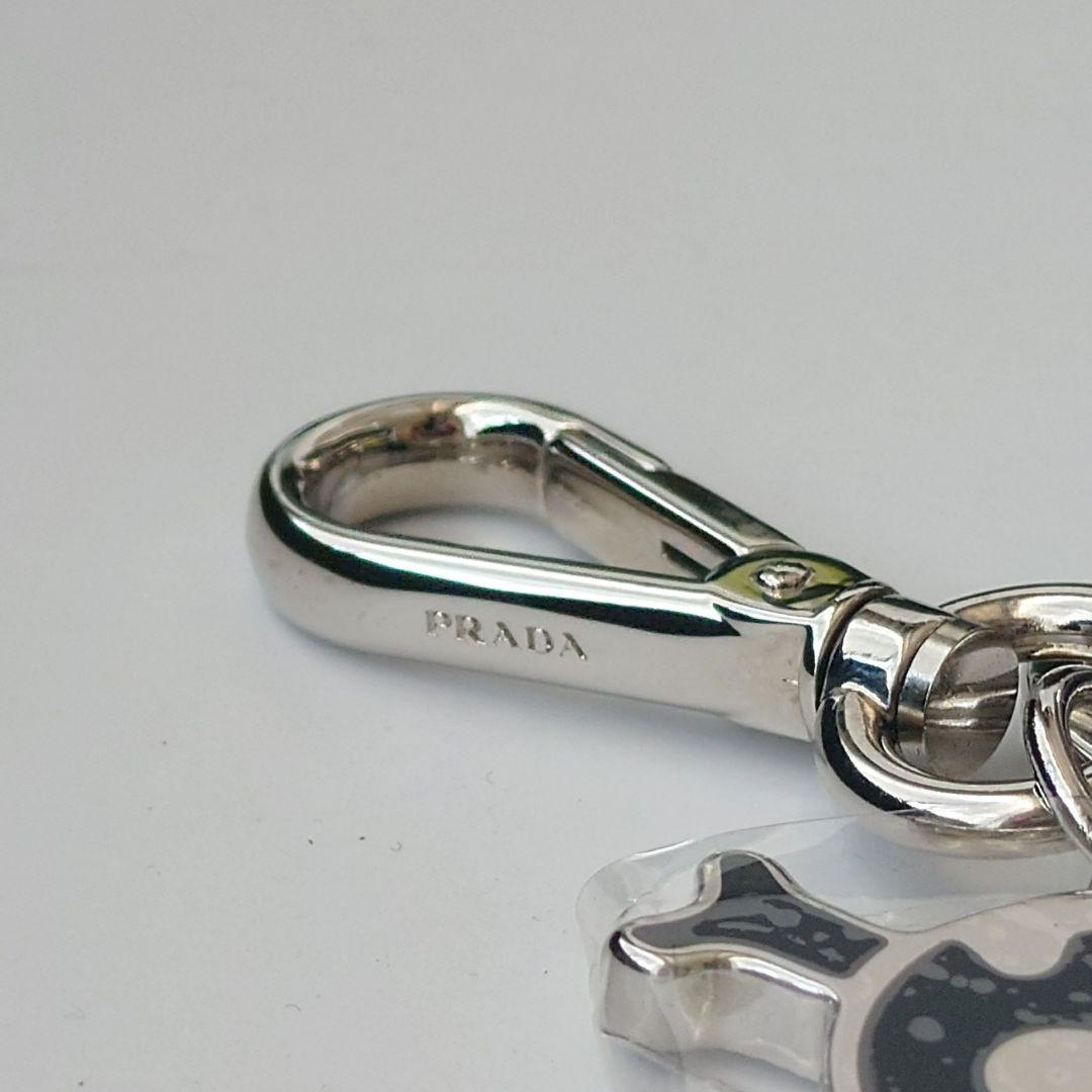 PRADA プラダ スカルデザイン キーホルダー